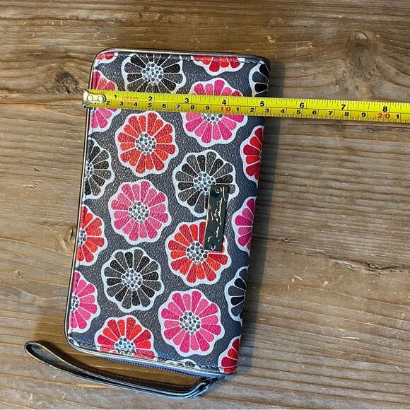 Vera Bradley Red and Pink Floral Wristlet Wallet - Picture 10 of 11